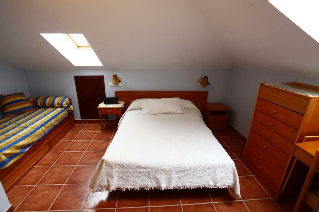 Casa Alpargateiro Guest House Os Peares Luaran gambar