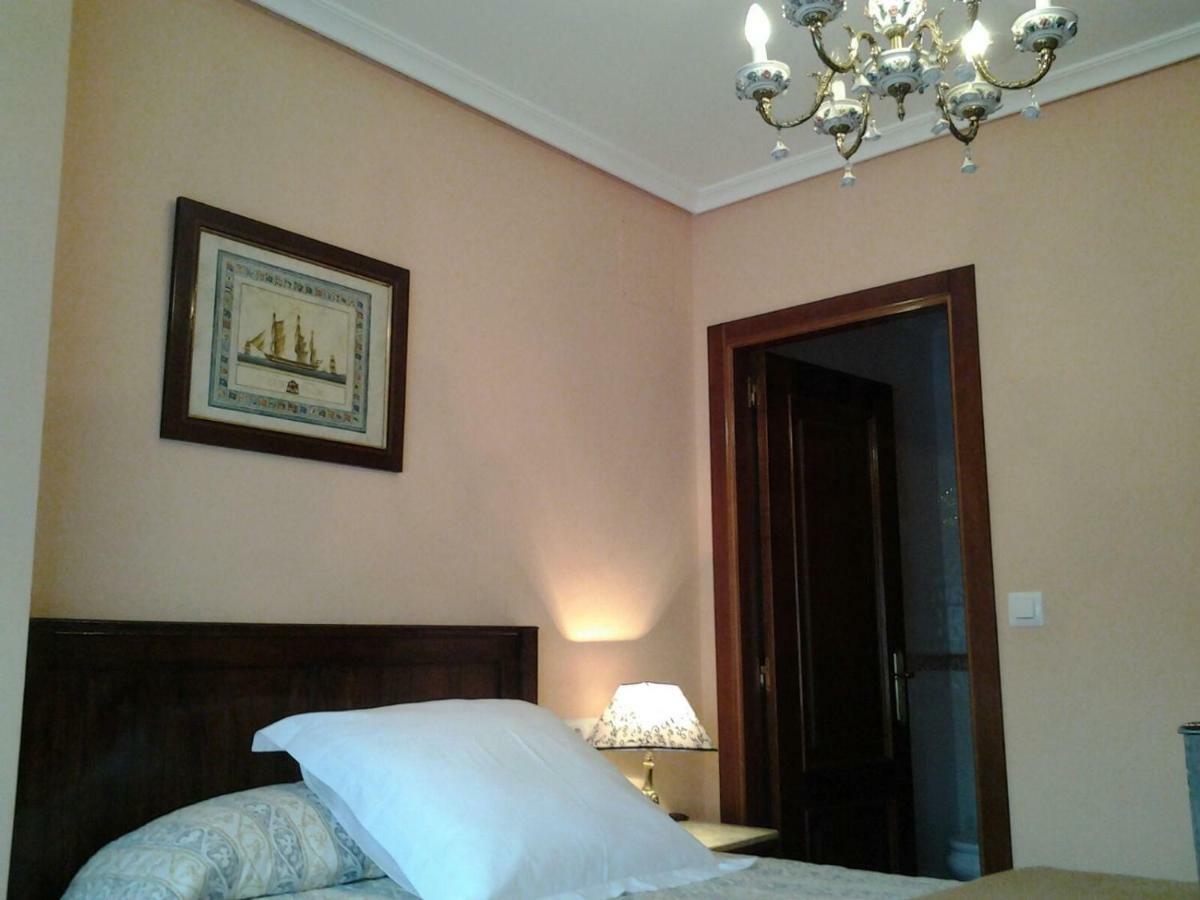 Casa Alpargateiro Guest House Os Peares Luaran gambar
